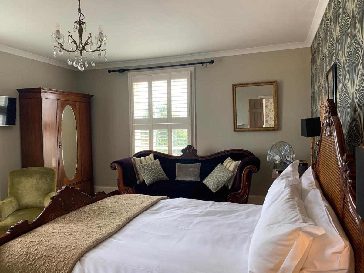 Coswarth House With Breakfast At Rick Stein'S Bed & Breakfast Padstow Exterior photo