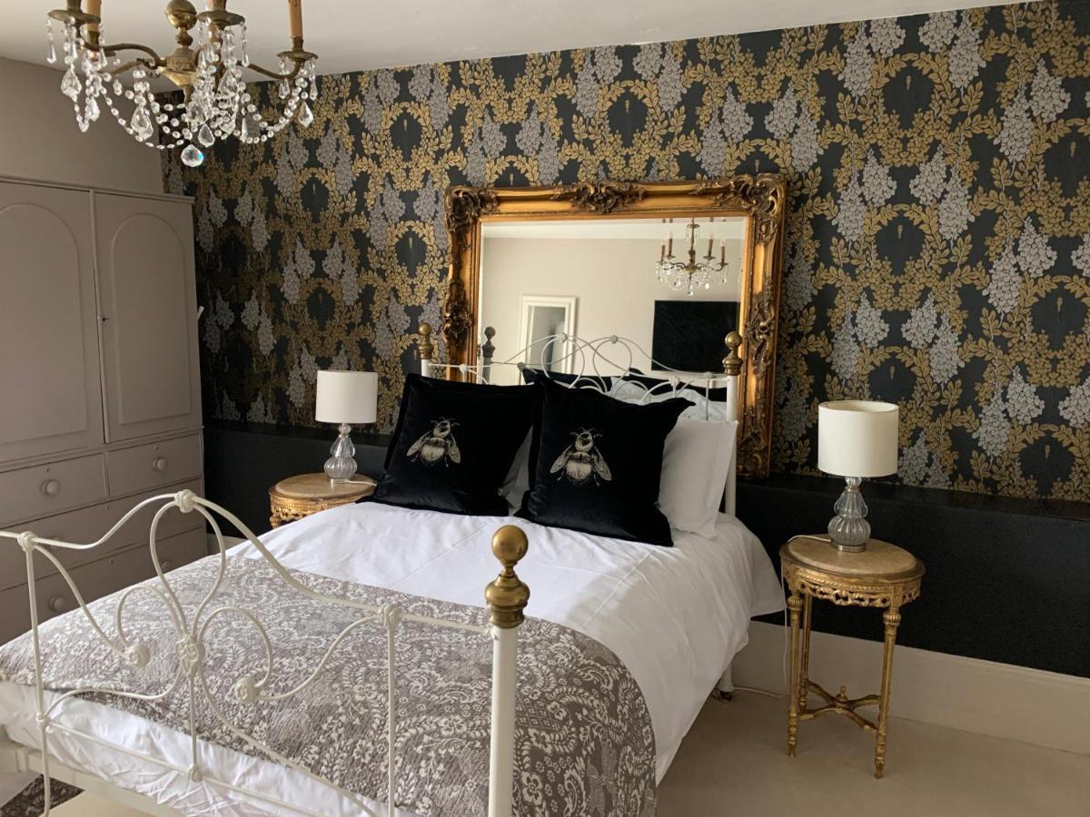 Coswarth House With Breakfast At Rick Stein'S Bed & Breakfast Padstow Room photo