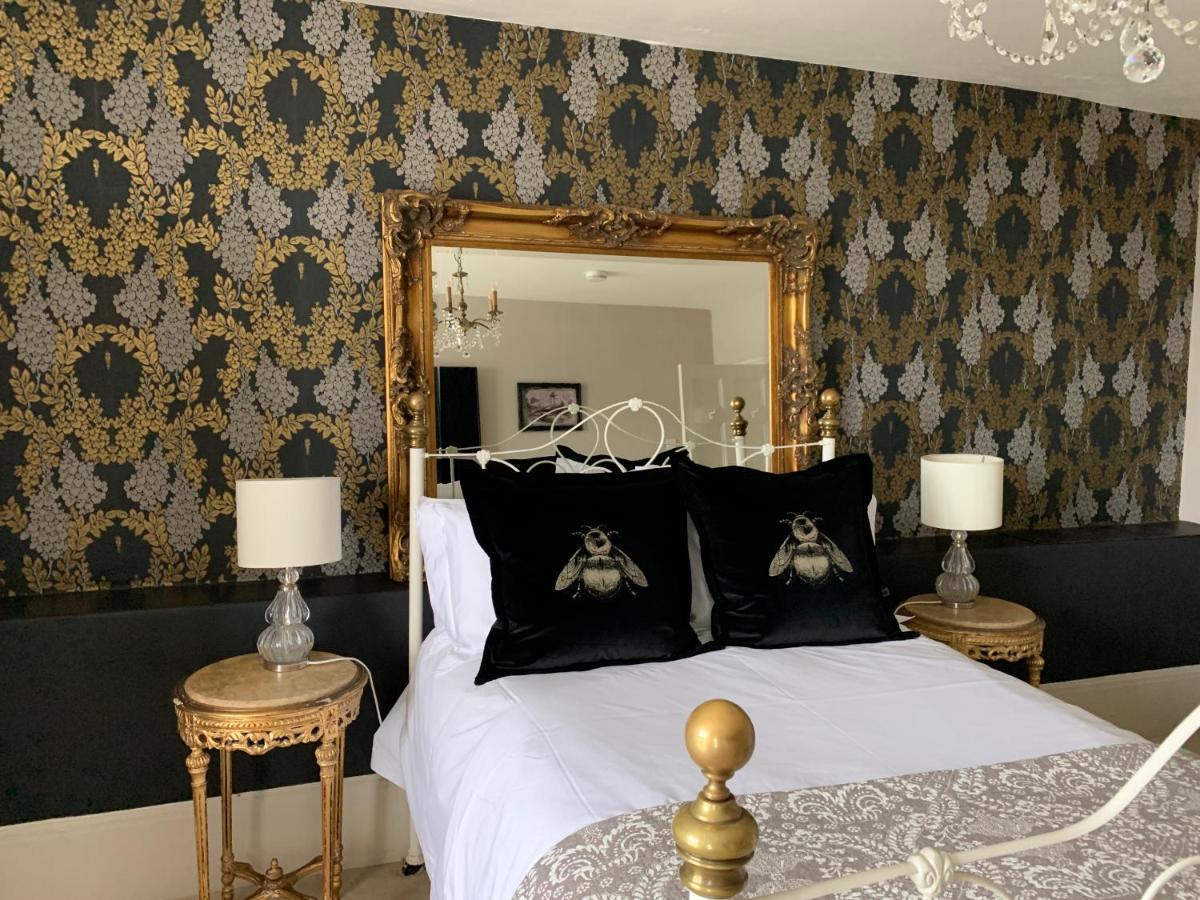 Coswarth House With Breakfast At Rick Stein'S Bed & Breakfast Padstow Room photo